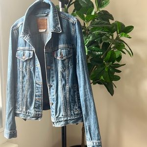 Levi’s Denim Trucker Jacket